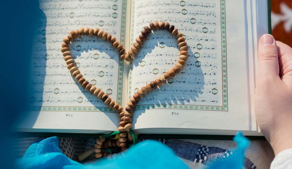 How Muslims Celebrate Zakat-ul-Fitr (Fitrana)?